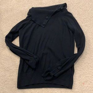 Women’s Banana Republic sweater